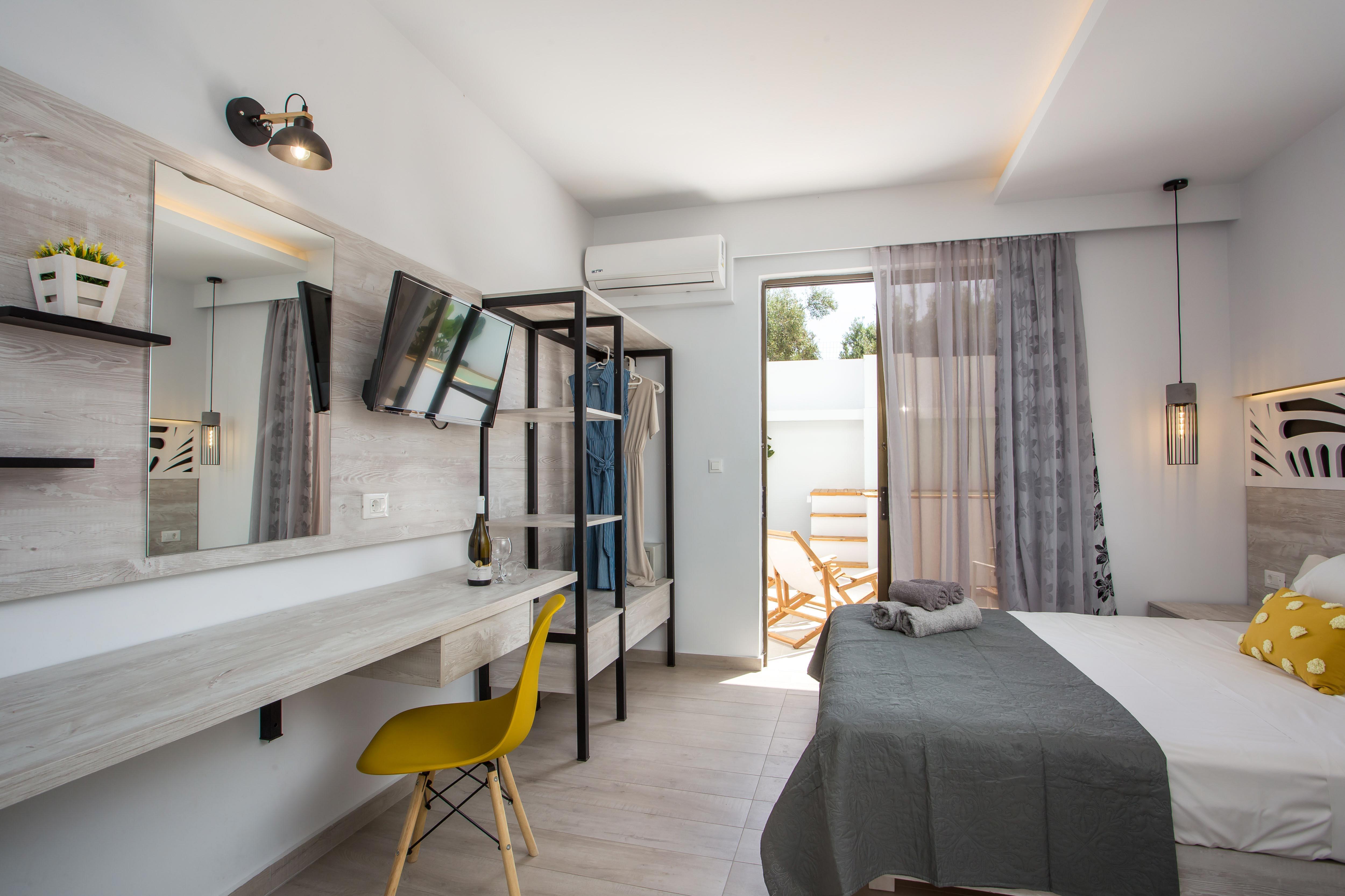 Casastavris - Aparts & Pool Suites Faliraki Exterior photo